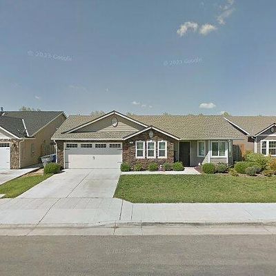 649 S Filbert Ave, Fresno, CA 93727