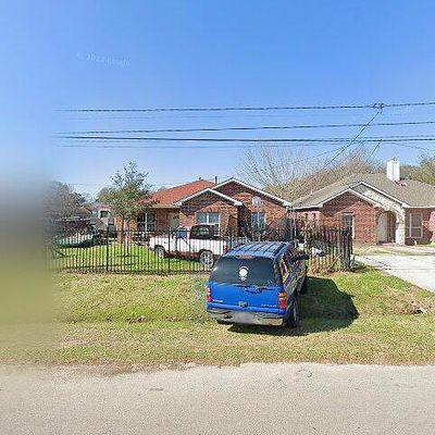 8603 Karen St, Houston, TX 77037