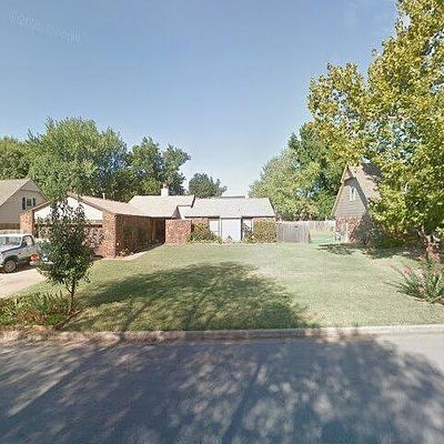 7718 Briarwood Ave, Broken Arrow, OK 74011