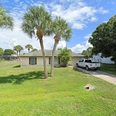 7810 Sebastian Rd, Fort Pierce, FL 34951