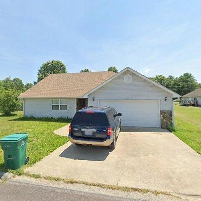 800 E Clay St, Mountain Grove, MO 65711