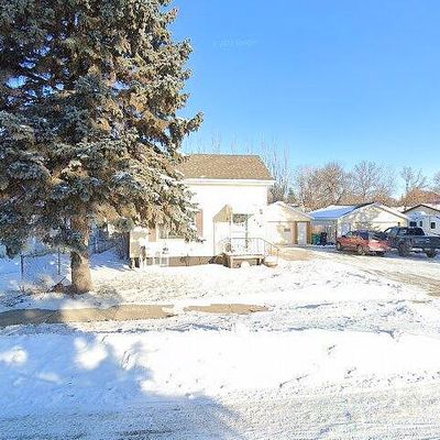 834 Lincoln Ave, Bismarck, ND 58504
