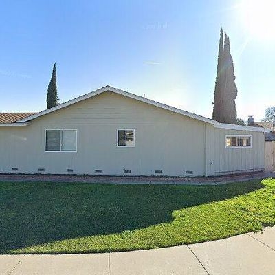 8409 Hamilton Way, Stockton, CA 95209