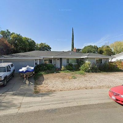 1 Brentford Cir, Sacramento, CA 95823