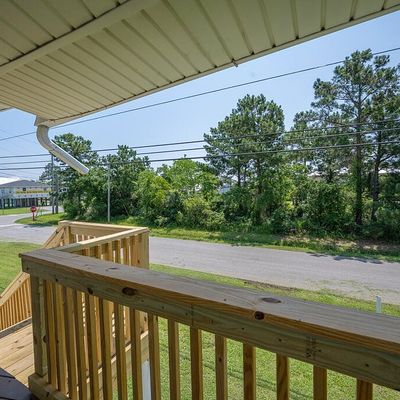 1 Dolphin Cir, Bay Saint Louis, MS 39520