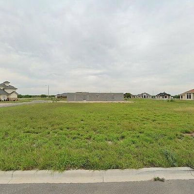 100 Ponderosa Loop, Rio Grande City, TX 78582