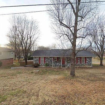 1002 S One Mile Rd, Dexter, MO 63841