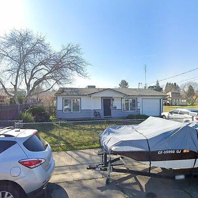 1004 Hawk Ave, Sacramento, CA 95833