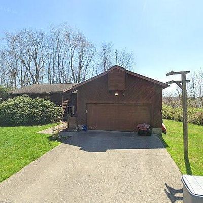 1007 Primrose Ln, Morgantown, WV 26505