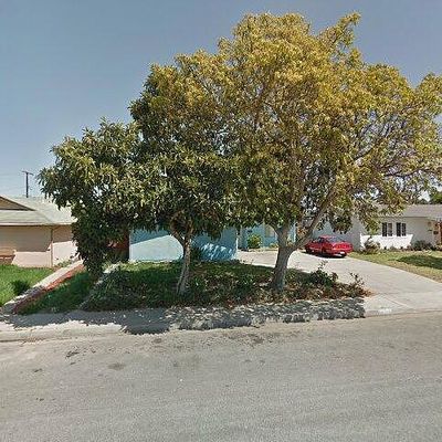 1012 Jasmine St, Lompoc, CA 93436