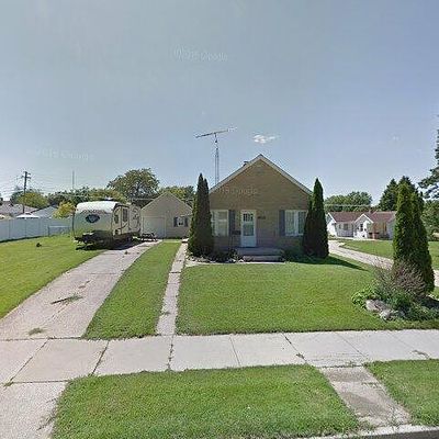 1020 Roosevelt Ave, Racine, WI 53406