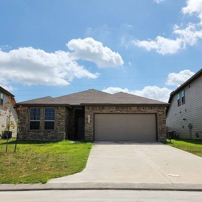 10214 Churchill Oaks Ln, Houston, TX 77044