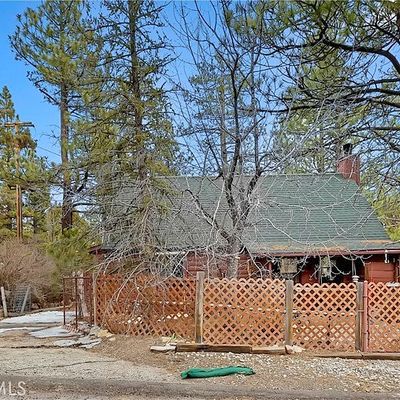 1024 Peter Ave, Big Bear City, CA 92314