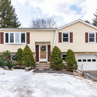 103 Deer Run Rd, Meriden, CT 06451