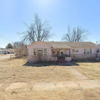 1045 E 5 Th St, Cushing, OK 74023