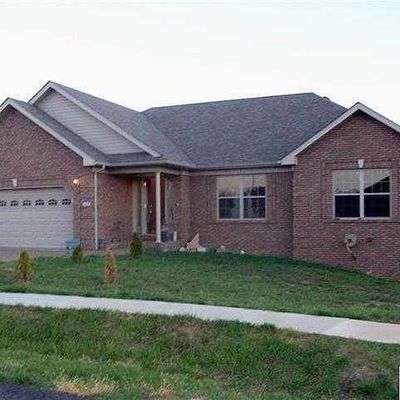 105 Amy Ct, Radcliff, KY 40160