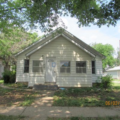 105 S Wichita St, Haven, KS 67543