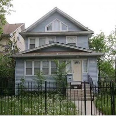 1055 N Lorel Ave, Chicago, IL 60651