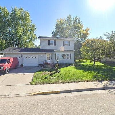 106 E Nokomis St, Osakis, MN 56360