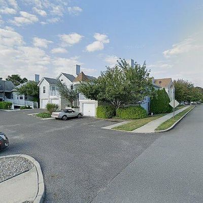 107 E Woodland Ave, Absecon, NJ 08201