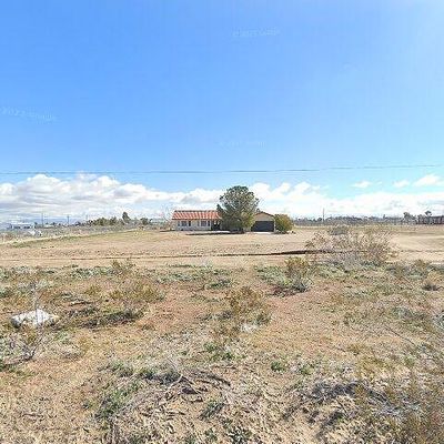 11645 Monte Vista Rd, Phelan, CA 92371