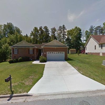 117 Brook Pine Dr, Greensboro, NC 27406