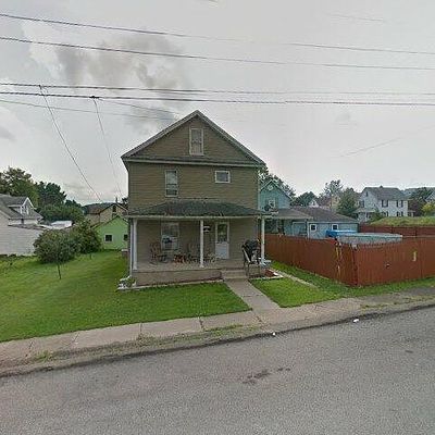 118 Parker Ave, Franklin, PA 16323