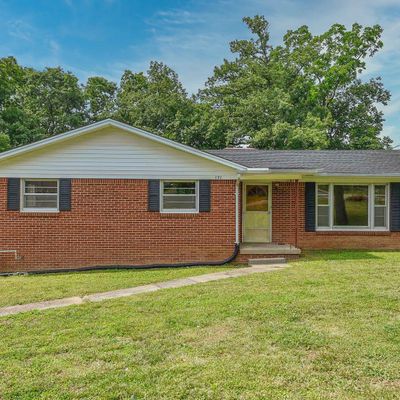 121 Lorraine Dr, Gallatin, TN 37066