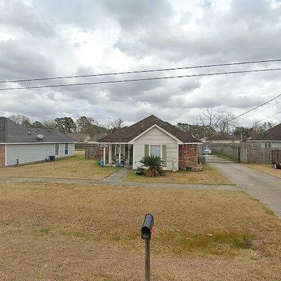 1214 S Hempshire Ave, Gonzales, LA 70737