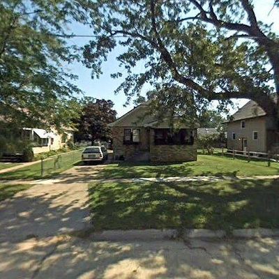 1221 Moore St, Beloit, WI 53511