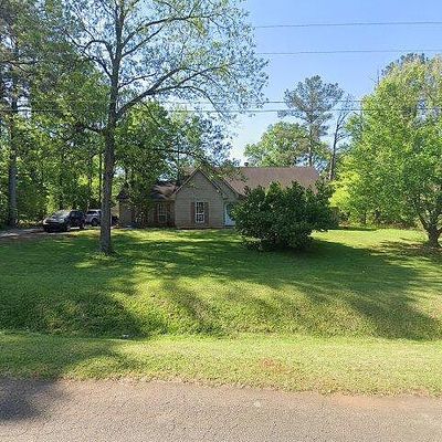 124 Crescent Rd, Thomaston, GA 30286