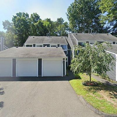 126 Hopmeadow St #5 E, Weatogue, CT 06089