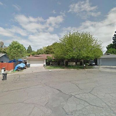 1260 Yokayo Ct, Ukiah, CA 95482