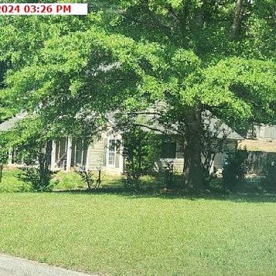 128 Carriage Dr, Alabaster, AL 35114