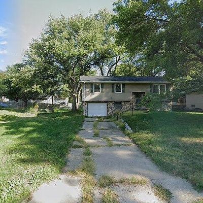 11002 Olin Ave, Omaha, NE 68144