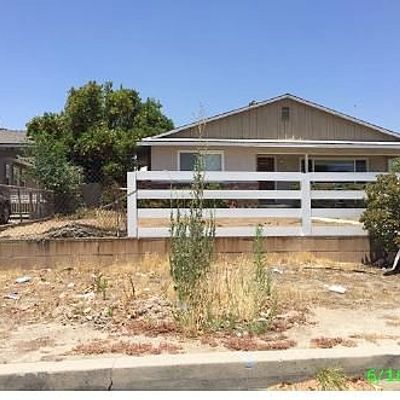 11003 Fenway St, Sun Valley, CA 91352