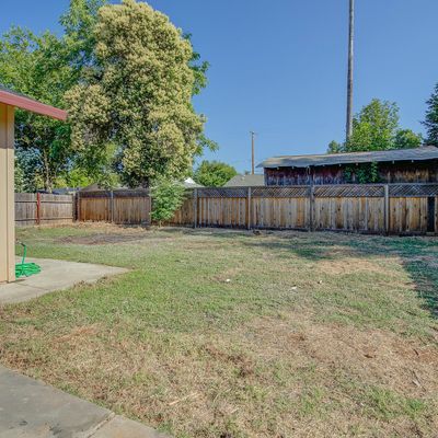 1101 Layton Rd, Redding, CA 96002