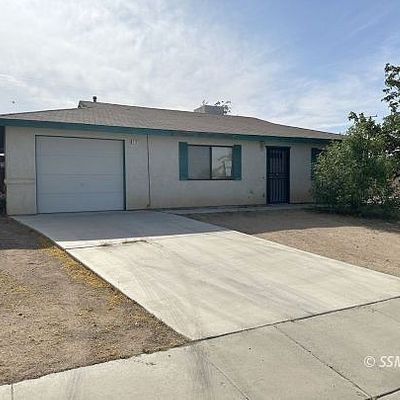 1101 S Farragut St, Ridgecrest, CA 93555