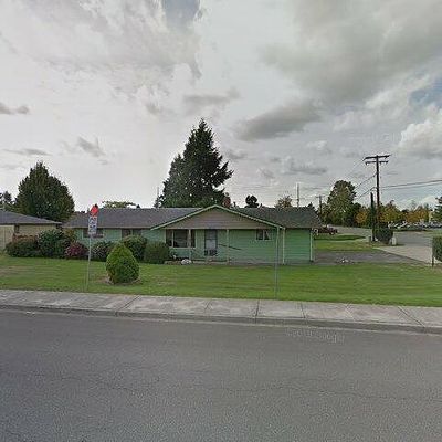 1101 S Spruce St, Burlington, WA 98233