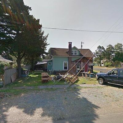 1102 Grove Ave, Tillamook, OR 97141