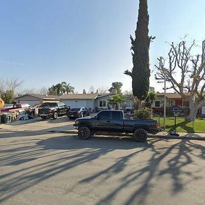 1103 Mckinley Ave, Bakersfield, CA 93308