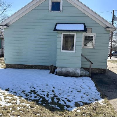 1113 Henry Ave, Beloit, WI 53511