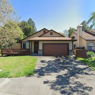 112 Chiquita Ln, Windsor, CA 95492