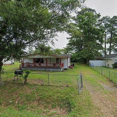 112 Stafford St, Hinesville, GA 31313