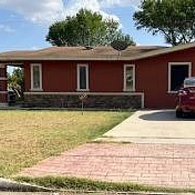 1124 Vista Hermosa St, Edinburg, TX 78539