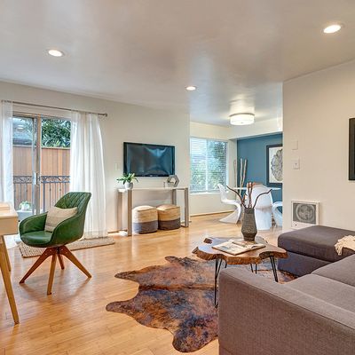 1125 Pico Blvd #105, Santa Monica, CA 90405