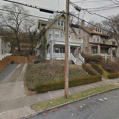 14 Jackson St, Staten Island, NY 10304