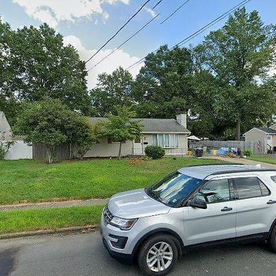 14 Jean Dr, Trenton, NJ 08690