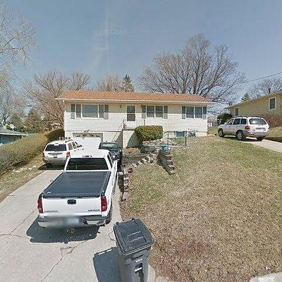 14 Terrace Ave, Treynor, IA 51575