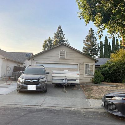 1423 Tyler Dr, Woodland, CA 95776